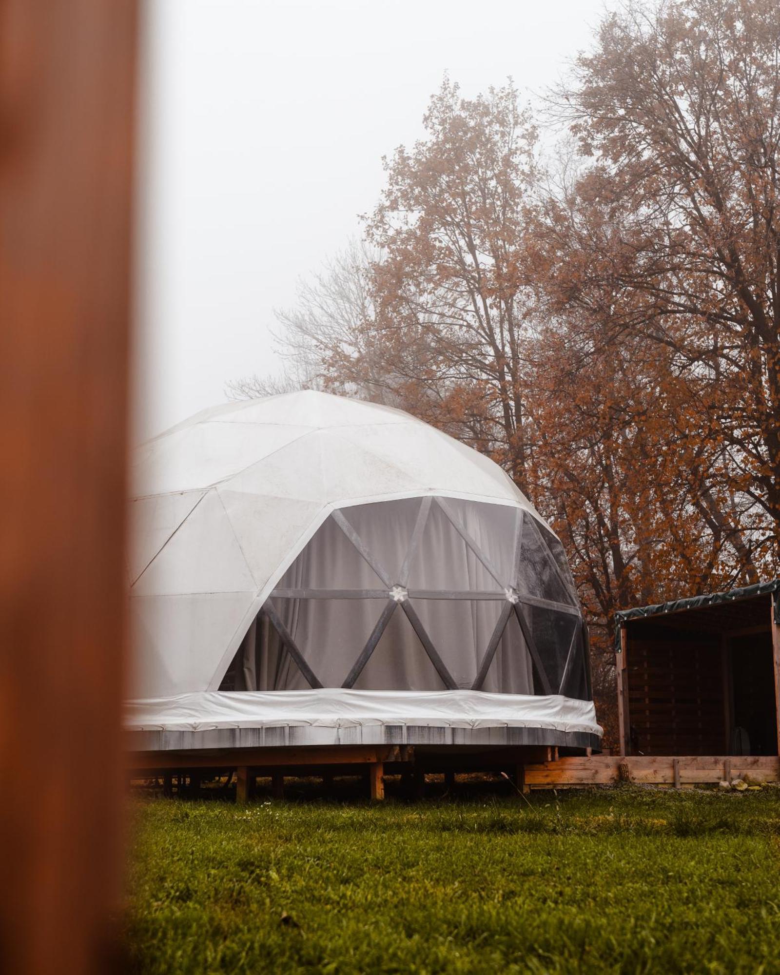 Glamping Resort Dolny Kamenec Luaran gambar
